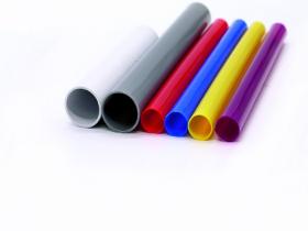 extrusión de tubos de plástico (Extrude Plastic Pipes)