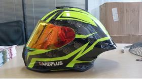 casco de moto , casco de carretera con homologación DOT y EC