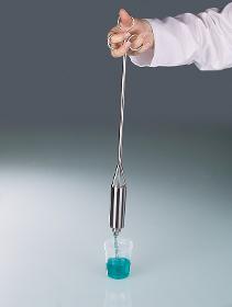 Colector de líquido, perforación para el pulgar